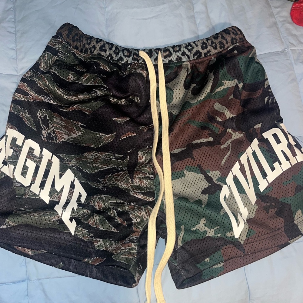 Civil regime shorts